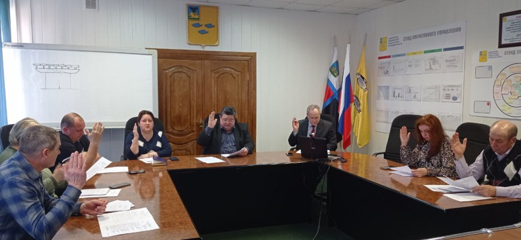 Состоялось четырнадцатое заседание Новооскольской территориальной избирательной комиссии