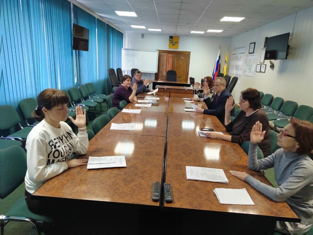 Состоялось тридцать седьмое заседание  Новооскольской территориальной избирательной комиссии.