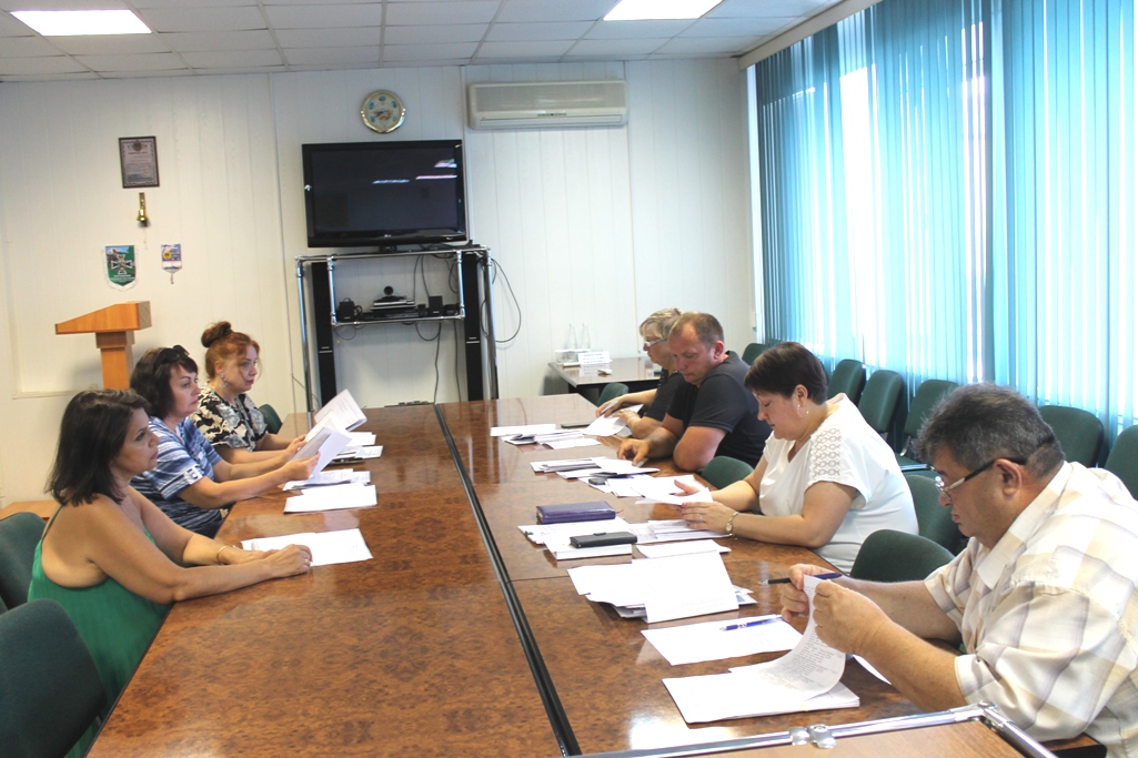 Состоялось двадцать пятое заседание  Новооскольской территориальной избирательной комиссии.