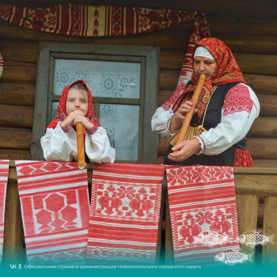 В Тростенецком доме культуры состоялся туристический этно-экскурс «В центре области живём, песни предков мы поём».