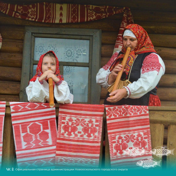 В Тростенецком доме культуры состоялся туристический этно-экскурс «В центре области живём, песни предков мы поём». В Тростенецком доме культуры состоялся туристический этно-экскурс «В центре области живём, песни предков мы поём».