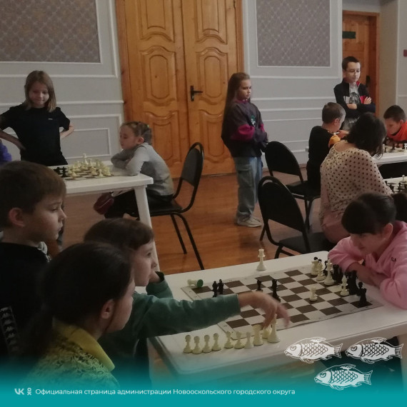 В Доме Дерябина состоялся турнир по шахматам, посвящённый памяти прославленного русского шахматиста Вячеслава Рагозина.