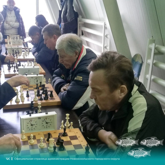 Новооскольцы приняли участие в межрайонном шахматном турнире, который состоялся в посёлке Волоконовка на базе физкультурно-оздоровительного комплекса «Олимпийский» .
