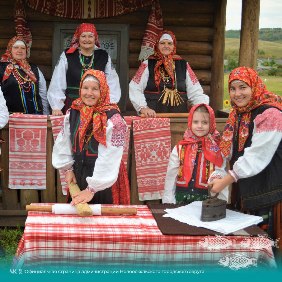 Село Тростенец славится не только своим расположением, но и сохранением истории прошлых веков.