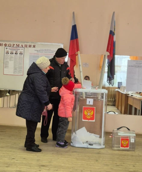 Избирательные участки Новооскольского городского округа работают в полную силу, чтобы обеспечить удобство и доступность голосования для всех граждан..