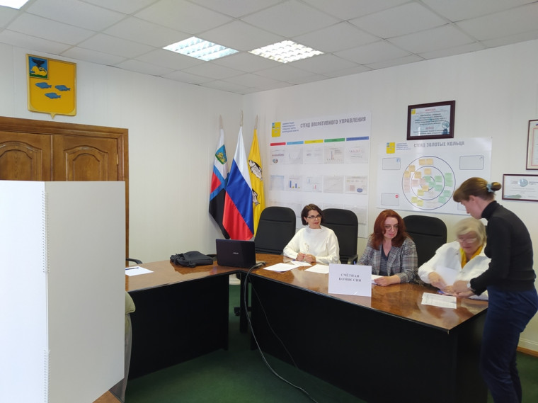 Состоялось пятьдесят первое заседание  Новооскольской территориальной избирательной комиссии.
